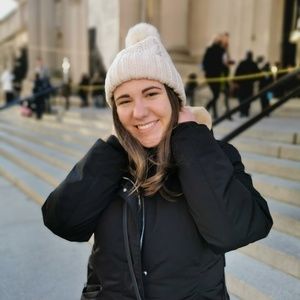 Meet your Posher, Ines